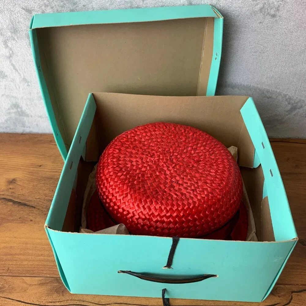 Vintage Neusteters Denver Red Straw Hat With Box size 22 Net lining w/Box Nice!